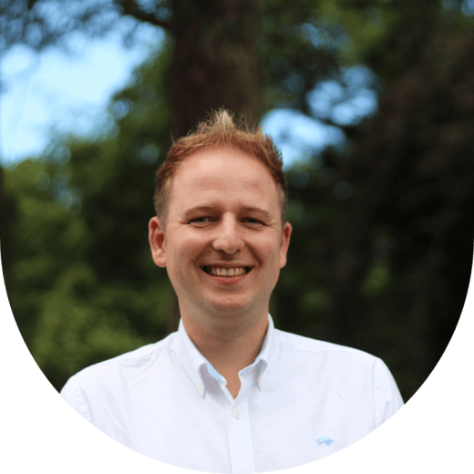 Adam Lisik Headshot